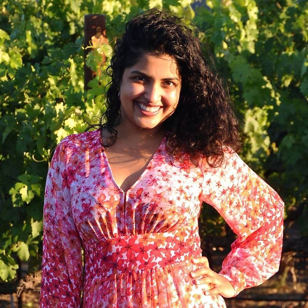 Meet your Posher, Dhanya